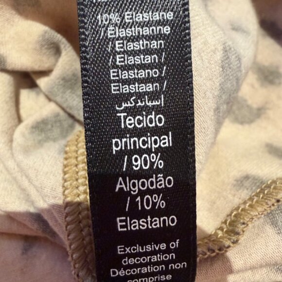 SKIMS x Dolce&Gabbana shirt - Picture 15 of 16